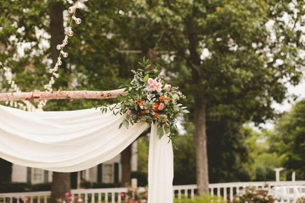 Sweet and Sophisticated Wedding at Primrose Cottage | Junebug Weddings