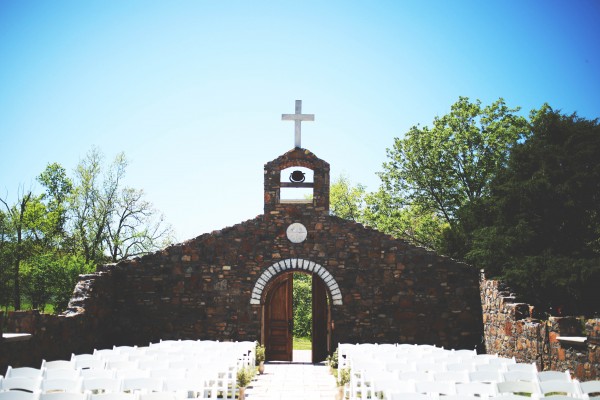 Tuscan-Inspired-Wedding-at-Sassafras-Springs-Vineyard (18 of 26)