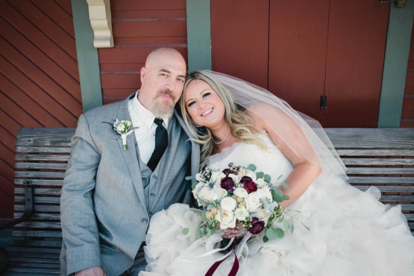 Vintage-Rustic-Wedding-at-Steam-Whistle-Brewery-Love-by-Lynzie-Events (7 of 24)