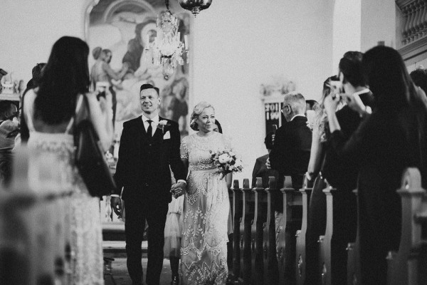 Vintage-Swedish-Wedding-in-the-Countryside (15 of 23)