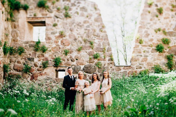 Vintage-Swedish-Wedding-in-the-Countryside (5 of 23)
