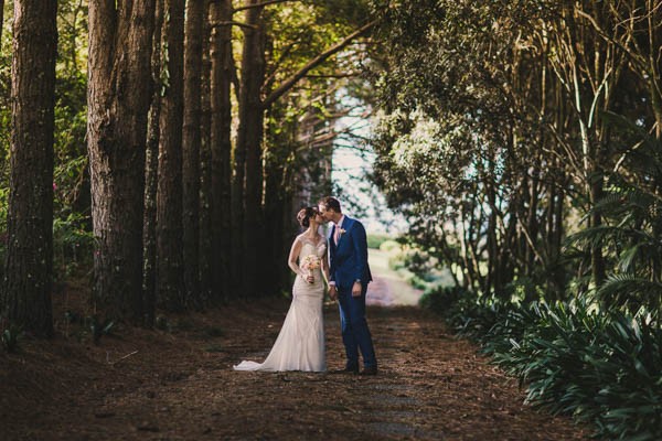 Weddings-at-Tiffanys-Wedding-in-the-Queensland-Countryside (15 of 29)