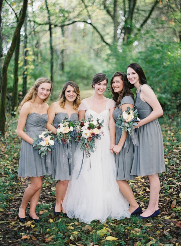 Woodland Inspired Tennessee Wedding | Junebug Weddings