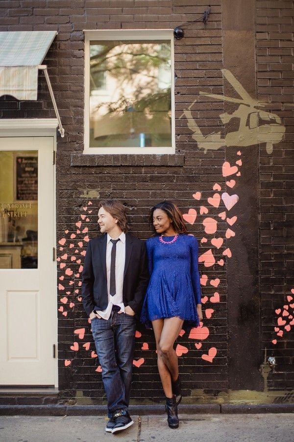cute engagement picture outfits