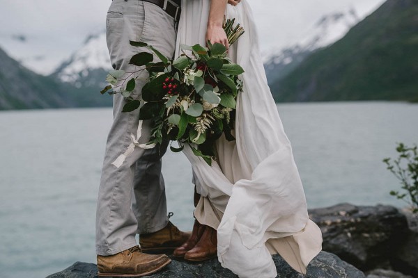 Alaskan-Elopement-Inspiration-at-Portage-Lake-Jess-Hunter-Photography-5845