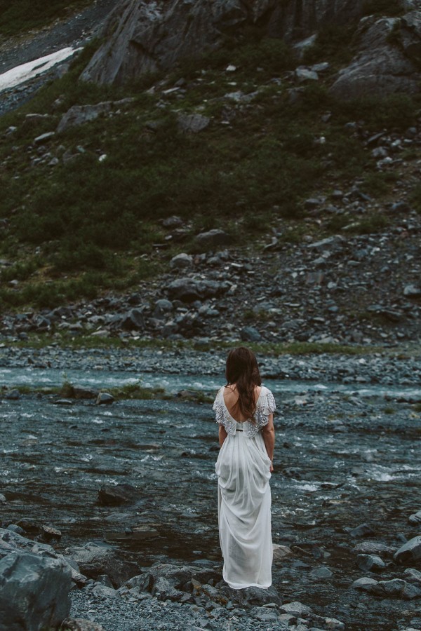 Alaskan-Elopement-Inspiration-at-Portage-Lake-Jess-Hunter-Photography-6125