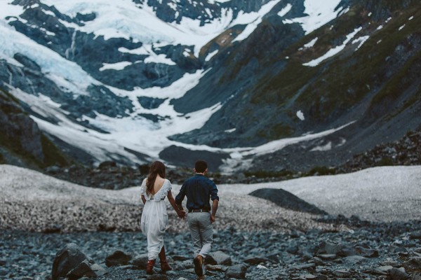 Alaskan-Elopement-Inspiration-at-Portage-Lake-Jess-Hunter-Photography-6145