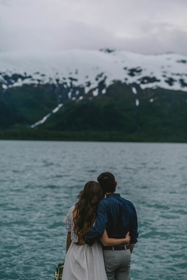 Alaskan-Elopement-Inspiration-at-Portage-Lake-Jess-Hunter-Photography-6479