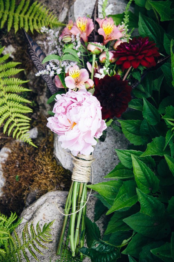 Alternative-Bohemian-Wedding-at-Storybook-Farm-Julia-Kinnunen-Photography-6732