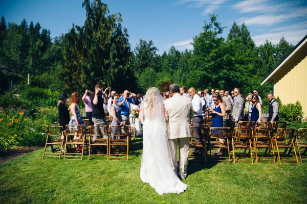 Alternative-Bohemian-Wedding-at-Storybook-Farm-Julia-Kinnunen-Photography-6937