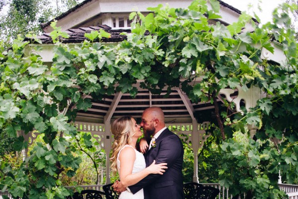 Alternative-Bohemian-Wedding-at-Storybook-Farm-Julia-Kinnunen-Photography-8482