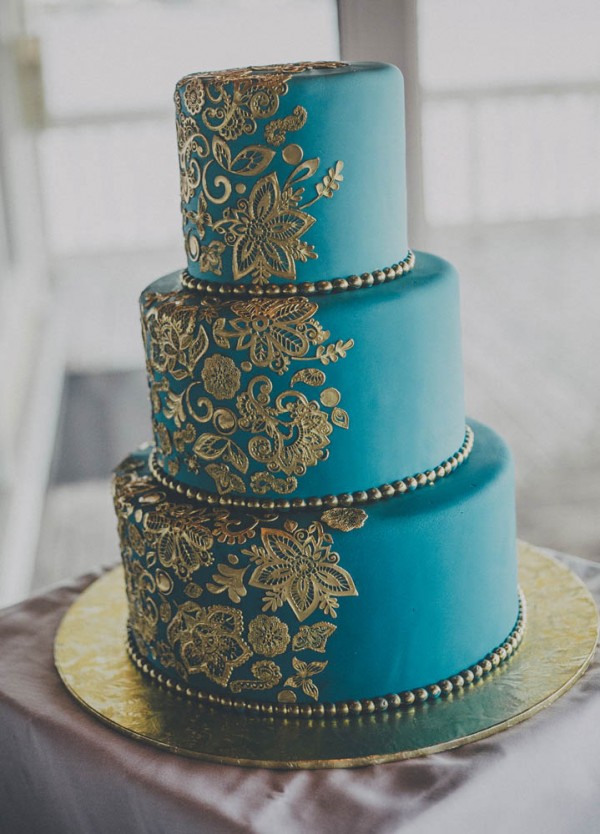 Blue-and-Gold-Hindu-Wedding-Villetto-Photography-168