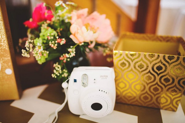 Chic-Urban-Chicago-Wedding-at-City-View-Loft (12 of 39)