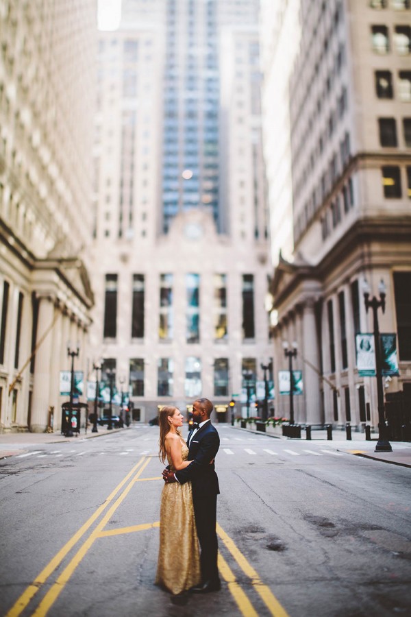 Chic-Urban-Chicago-Wedding-at-City-View-Loft (37 of 39)