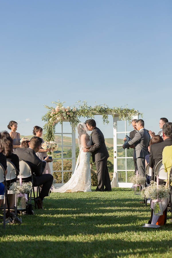 Classic-California-Wedding-at-Taber-Ranch-Kate-Whelan-Events--14