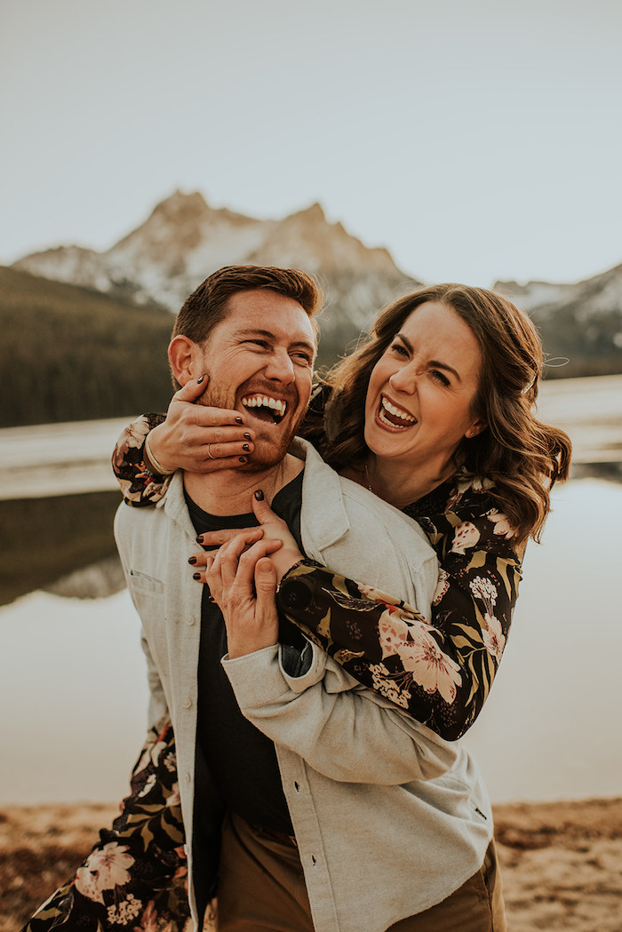 Fall engagement picture clearance outfits