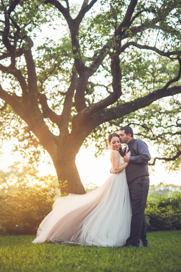 Intimate-Houston-Museum-of-Natural-Science-Wedding-Ama-Photography-and-Cinema-083