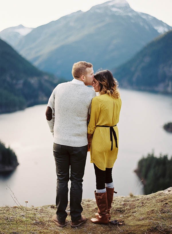 Pacific Northwest Couple Portraits by Ryan Flynn Photography | Junebug Weddings