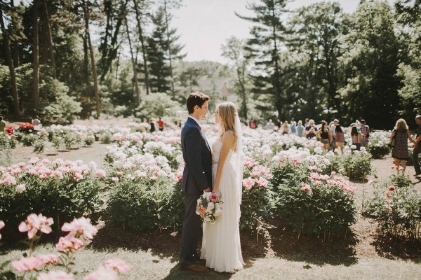 Modern-Organic-Wedding-at-Ann-Arbor-Distilling-Co-Justine-Montigny-051