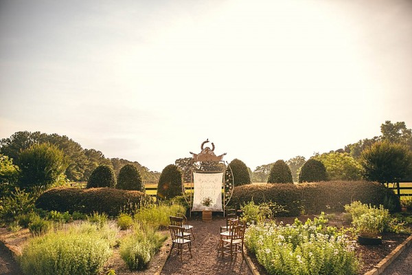 North-Carolina-Bridal-Session-at-Little-Herb-House-Hartman-Outdoor-Photography-0190