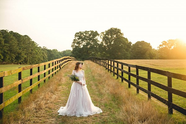 North-Carolina-Bridal-Session-at-Little-Herb-House-Hartman-Outdoor-Photography-0220