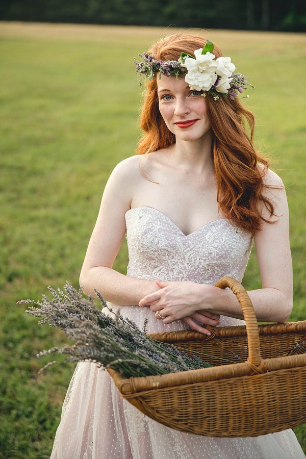 North-Carolina-Bridal-Session-at-Little-Herb-House-Hartman-Outdoor-Photography-0225