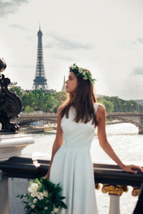 Parisian-Elopement-Inspiration-on-the-Seine-River-Pierre-Atelier-Paris-292