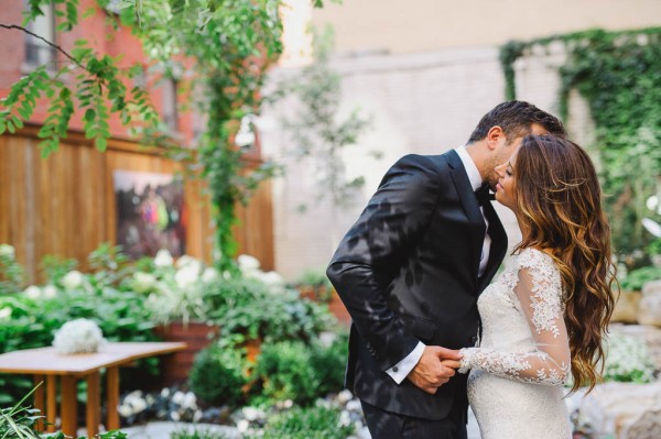 Rustic-Jewish-Wedding-at-Parisian-Laundry-Emilie-Iggiotti-31