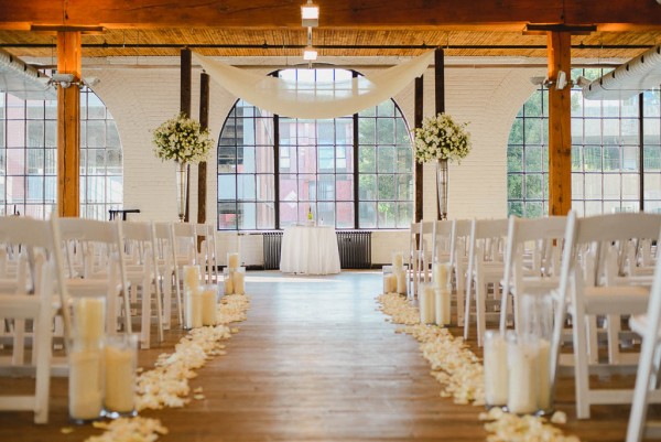 Rustic-Jewish-Wedding-at-Parisian-Laundry-Emilie-Iggiotti-50