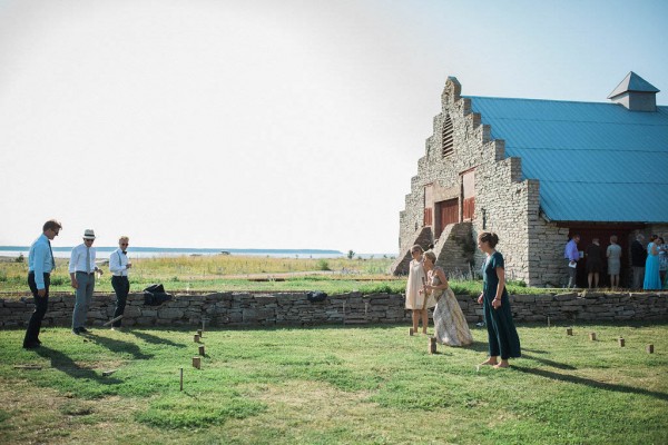 Rustic-Swedish-Wedding-at-Bläse-Kalkbruksmuseum (17 of 27)