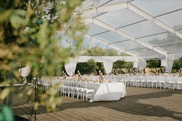 Stunning-Italian-Wedding-at-Masseria-Torre-Coccarao-Aberrazioni-Cromatiche-Studio-2