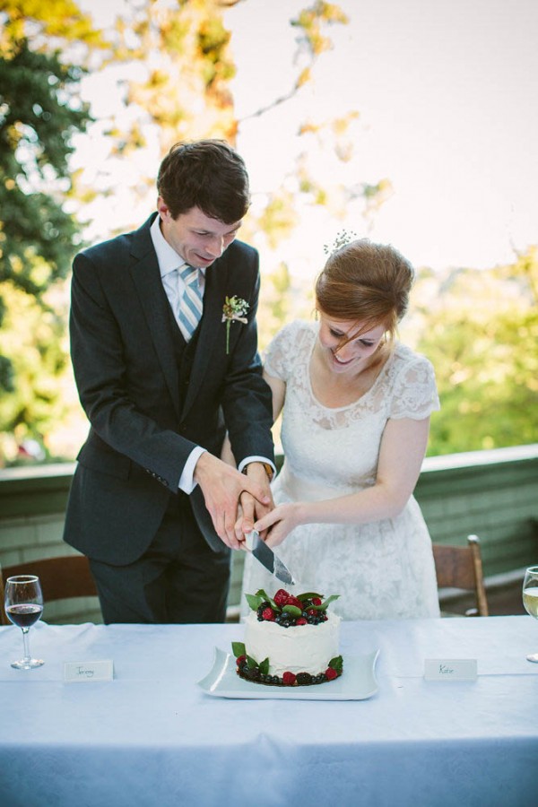 Understated-Vintage-Wedding-at-the-Falkirk-Cultural-Center-Lucille-Lawrence-Photography-056