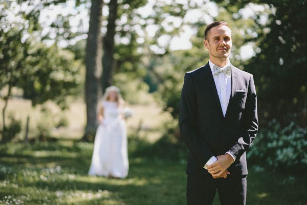 Whimsical-Swedish-Barn-Wedding-Agnes-Stenlund-Photography-001