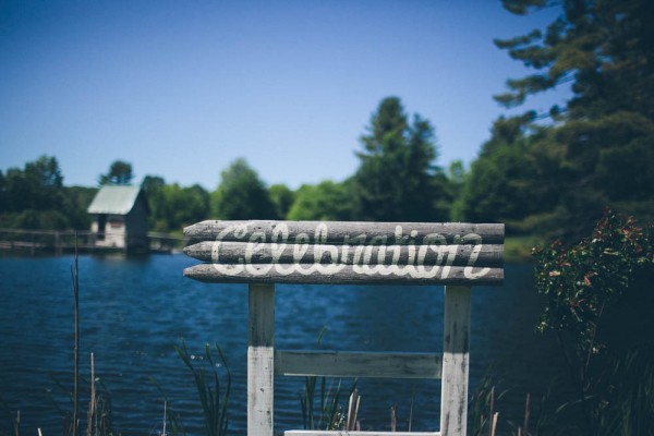 Casually-Romantic-Vermont-Wedding-at-Alerin-Barn (2 of 35)