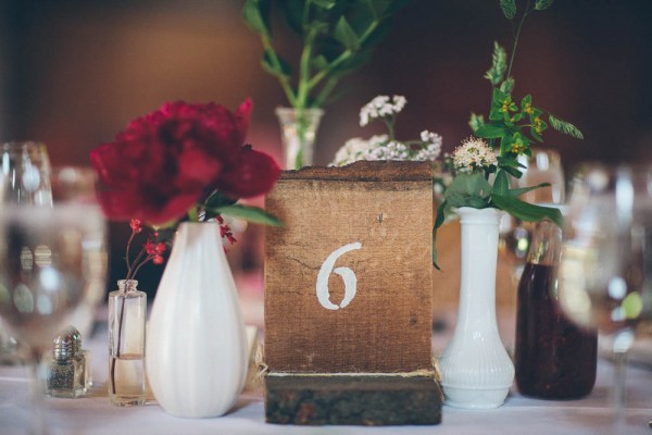 Casually-Romantic-Vermont-Wedding-at-Alerin-Barn (22 of 35)