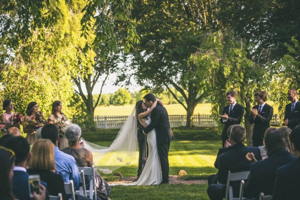 Chic Maryland Wedding at Aspen Wye River Marriott | Junebug Weddings