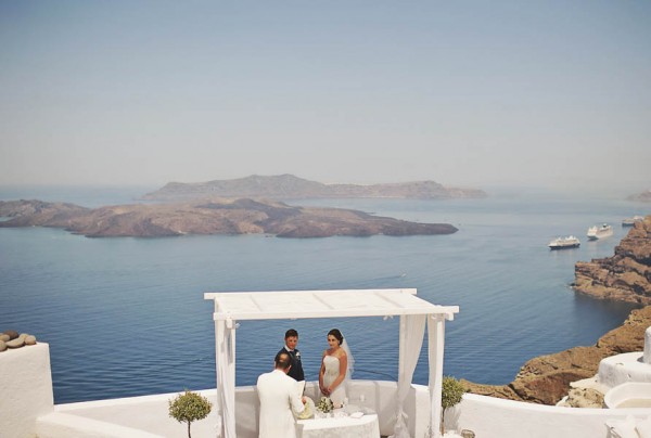 Classically-Beautiful-Santorini-Elopement-Thanasis-Kaiafas-21