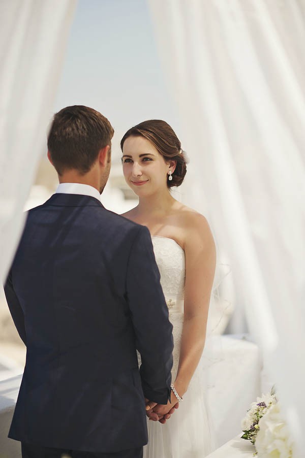 Classically-Beautiful-Santorini-Elopement-Thanasis-Kaiafas-23