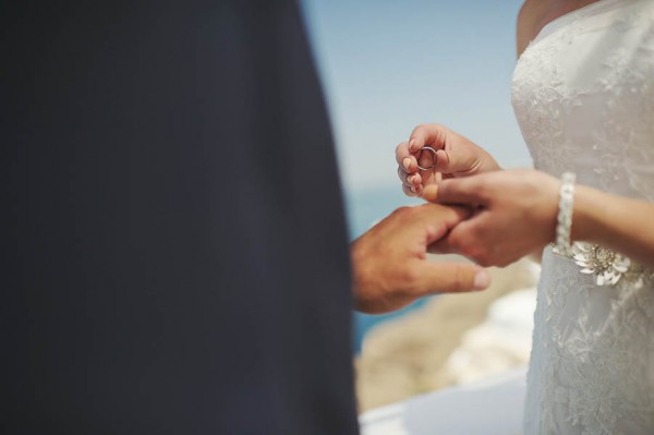 Classically-Beautiful-Santorini-Elopement-Thanasis-Kaiafas-25