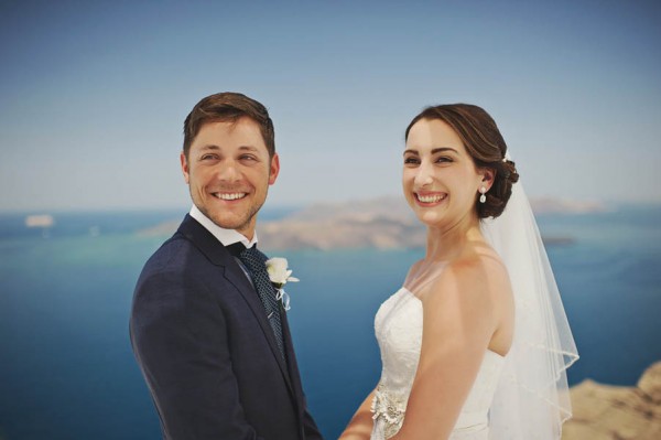 Classically-Beautiful-Santorini-Elopement-Thanasis-Kaiafas-29