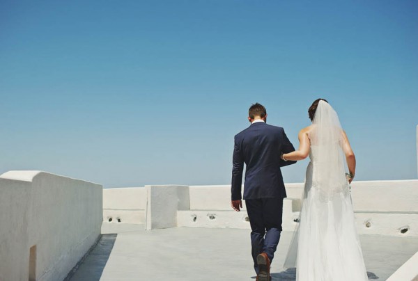 Classically-Beautiful-Santorini-Elopement-Thanasis-Kaiafas-39