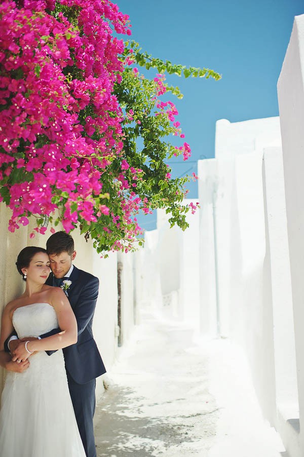 Classically Beautiful Santorini Elopement | Junebug Weddings