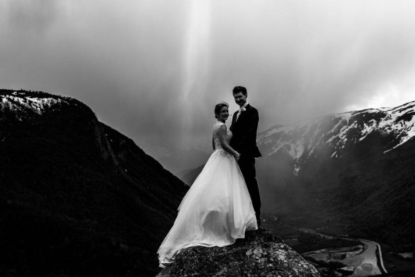 Cozy-Norwegian-Wedding-at-Roisheim-Hotell-Mona-Moe-Machava-Photography-66