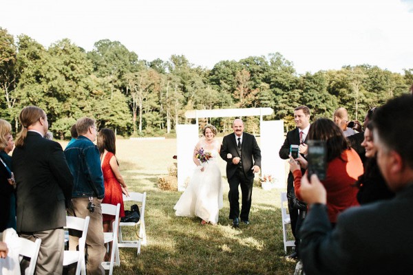 DIY-Maryland-Wedding-at-Caboose-Farm (21 of 32)