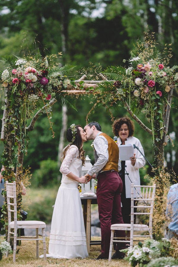 Delightful-Irish-Garden-Wedding-at-Glengarrif-Lodge-The-Campbells-87