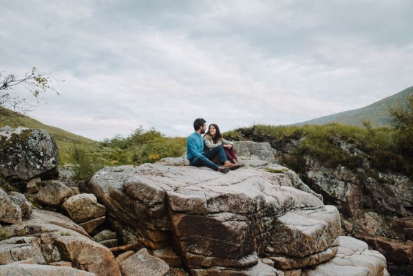 Earthy-Fall-Engagement-Photos-at-Loch-Etive-in-Scotland-Claire-Juliet-Paton-020