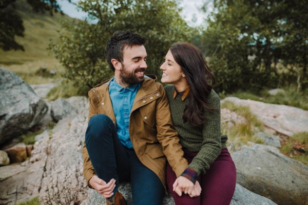 Earthy-Fall-Engagement-Photos-at-Loch-Etive-in-Scotland-Claire-Juliet-Paton-061