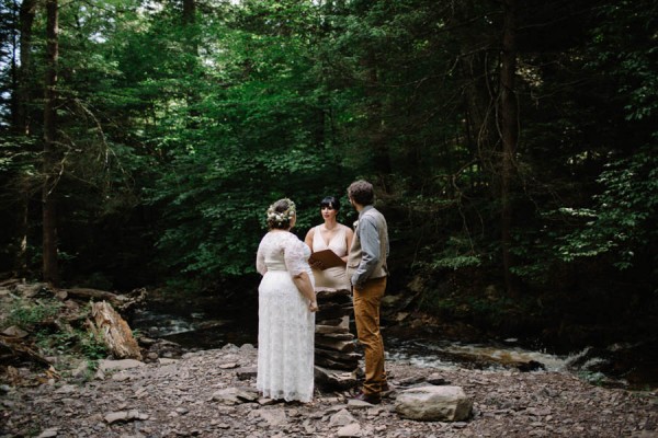 Earthy-Forest-Elopement-at-Ricketts-Glen-State-Park-With-Love-and-Embers-11