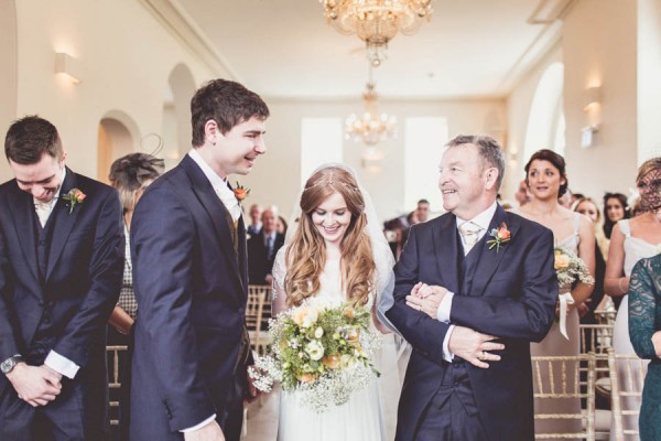 Enchanting-English-Wedding-at-Iscoyd-Park-Anna-Clark-Photography-030