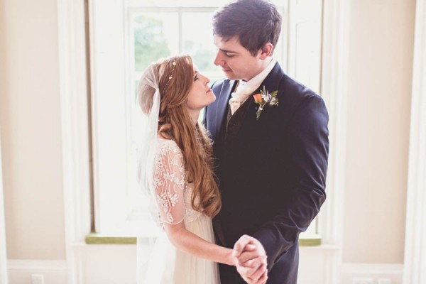 Enchanting-English-Wedding-at-Iscoyd-Park-Anna-Clark-Photography-036